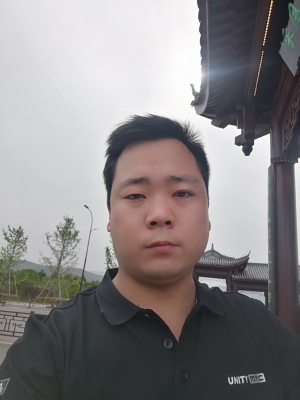 微笑的第一张照片--晋江相亲网
