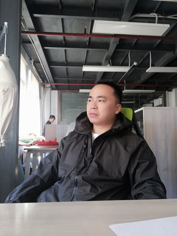 左眼皮跳跳的第一张照片--晋江相亲网