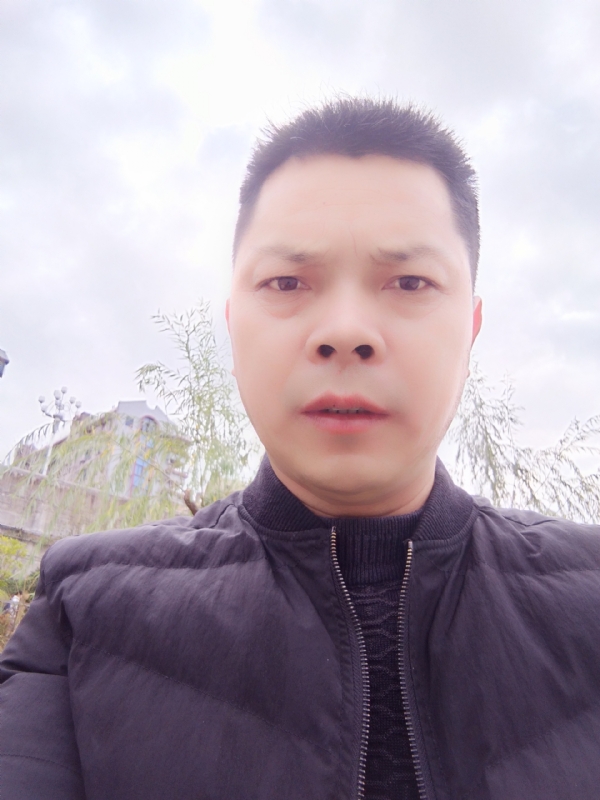 随缘的第一张照片--晋江相亲网