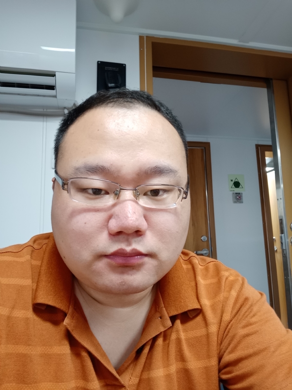 努力爱一次的第一张照片--晋江相亲网