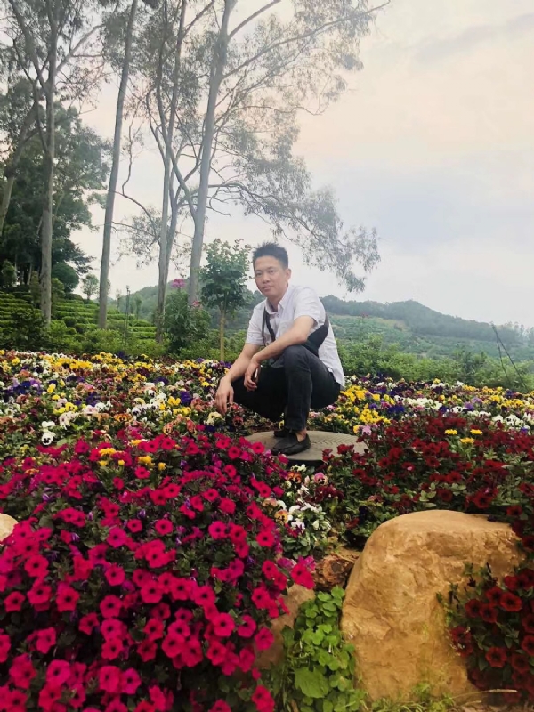 小郑的第一张照片--晋江相亲网