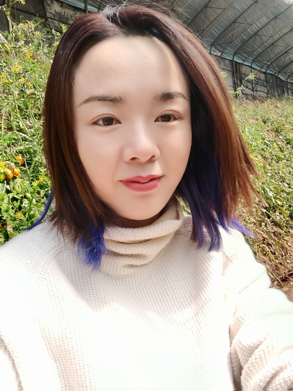 欣欣向荣的第一张照片--晋江相亲网