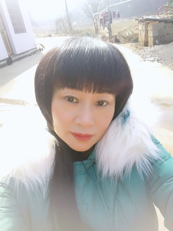 金鱼儿的第一张照片--晋江相亲网
