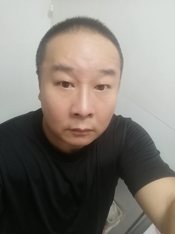 一束光的第一张照片--晋江相亲网
