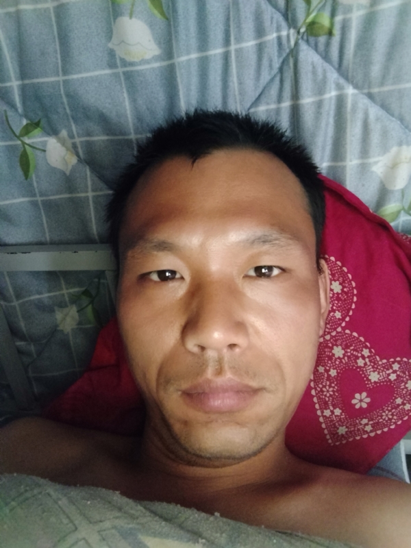 弘扬的第一张照片--晋江相亲网