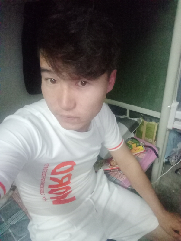 再回首的第一张照片--晋江相亲网