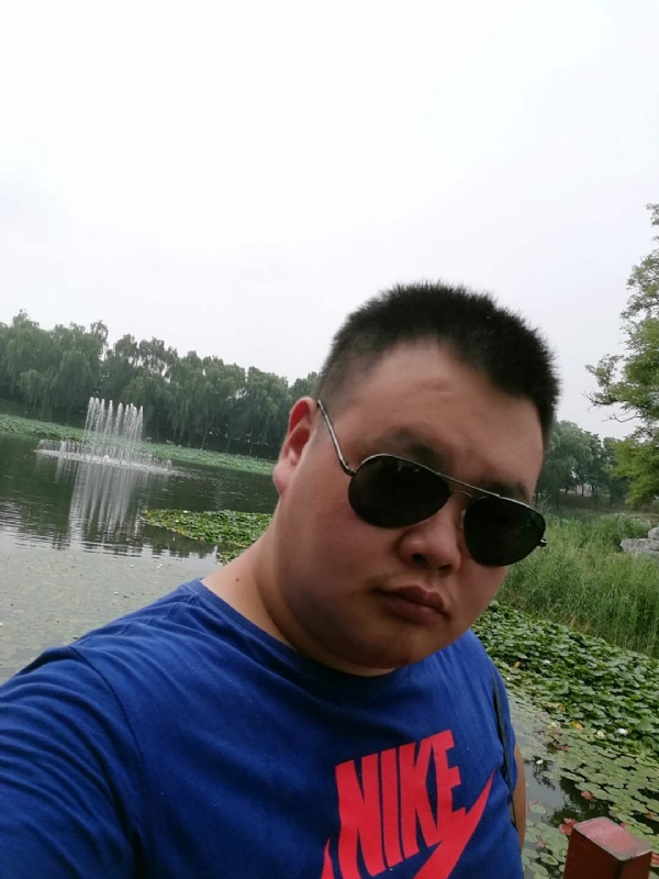 石头的第一张照片--晋江相亲网