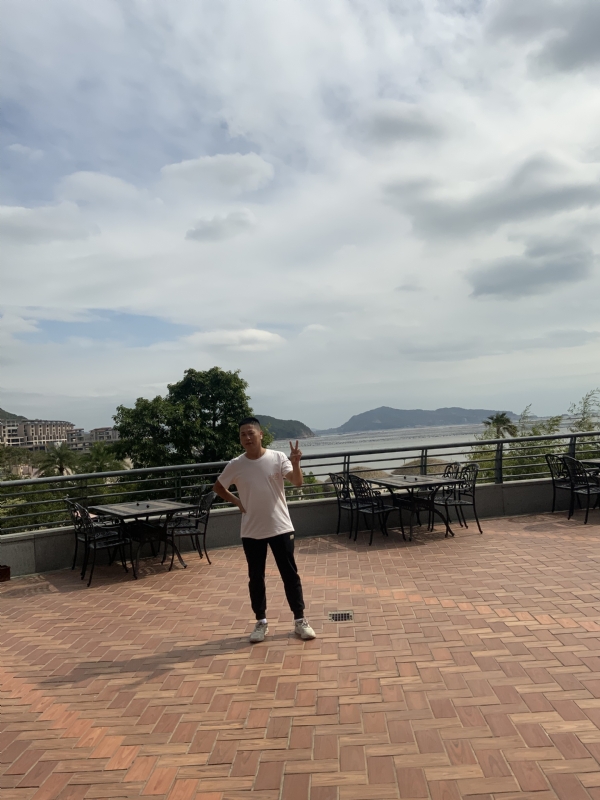 心酸瑟果的第一张照片--晋江相亲网