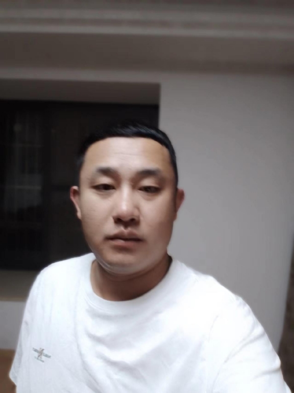 魔尊的第一张照片--晋江相亲网