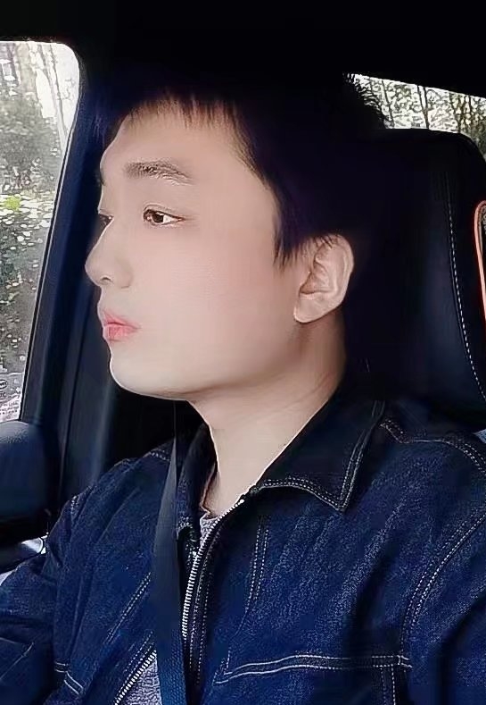 凉锦年的第一张照片--晋江相亲网