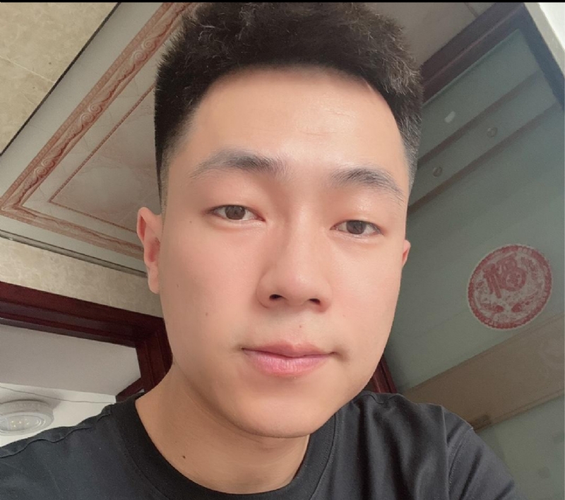 句号的第一张照片--晋江相亲网