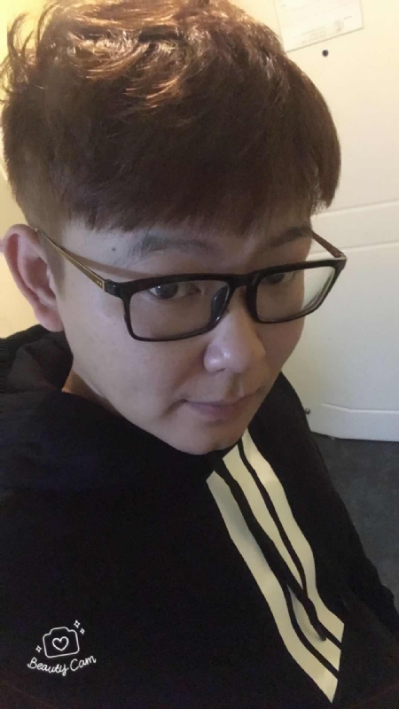 石头啊的第一张照片--晋江相亲网
