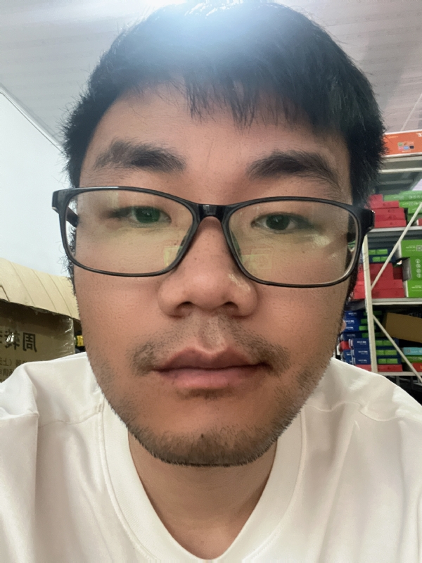 搬砖中的第二张照片--晋江相亲网