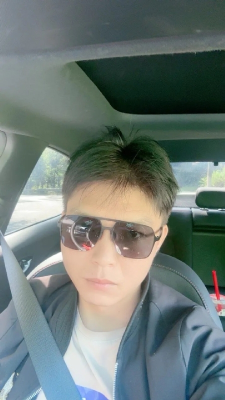 怀念的第一张照片--晋江相亲网