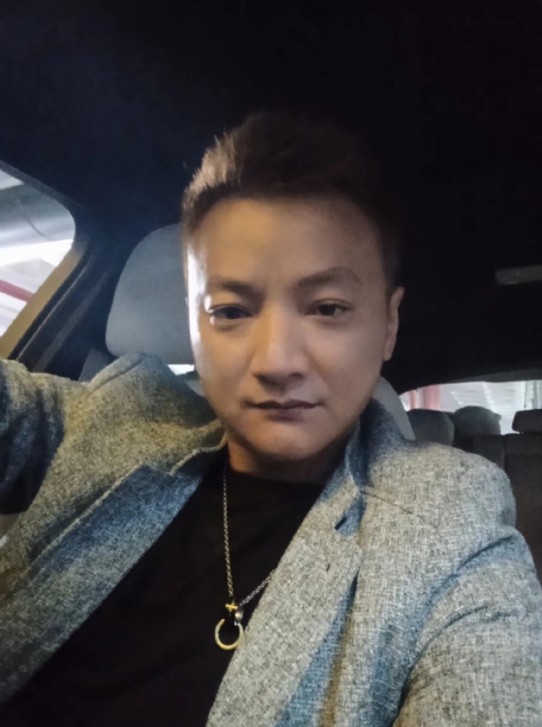 夜、有雨敲窗的第三张照片--晋江相亲网