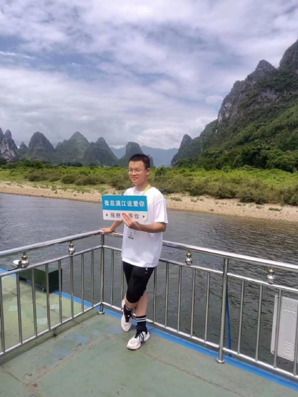 决胜时刻的第一张照片--晋江相亲网