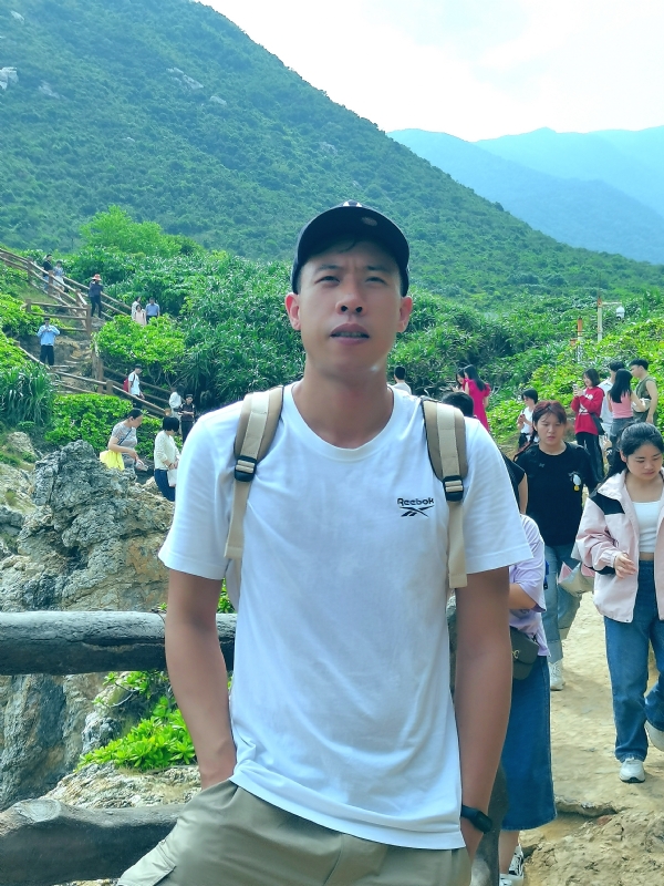 吴生的第二张照片--晋江相亲网