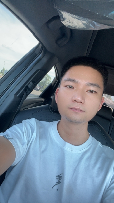 小江的第六张照片--晋江相亲网