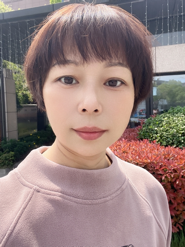 风铃草的第三张照片--晋江相亲网