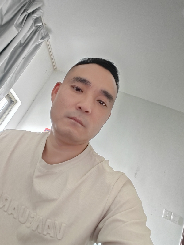 小锋的第一张照片--晋江相亲网